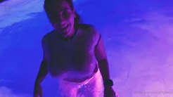 Yinyleon nude xxx leaked hard banged in the pool